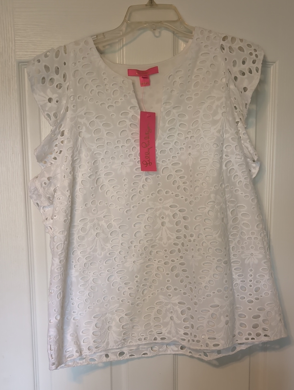 NWT Lilly Pulitzer XL White Eyelet Flutter Sleeve Blouse